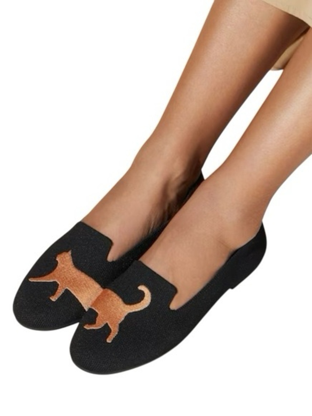 Vivaia Embroidered Audrey
Cat Loafer 6.5 Black